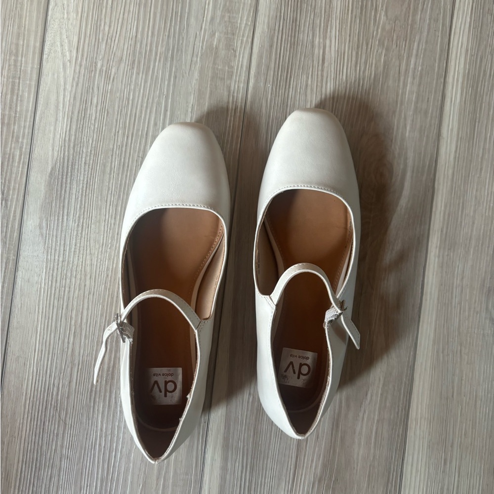 BNWOT Dolce Vita Mackey Ballet Flats